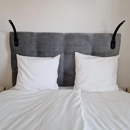 Ulenspiegel فندق وايمس